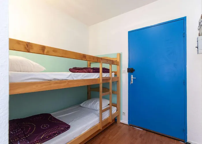 Apartament 4 Pers, Pied Des Pistes Avec Parking Couvert, Balcon Sud, Centre Station - Fr-1-404-218 *