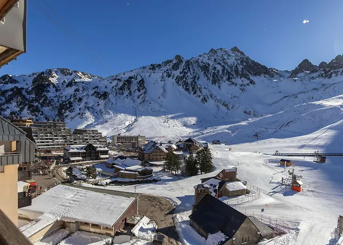 Apartament 4 Pers, Pied Des Pistes Avec Parking Couvert, Balcon Sud, Centre Station - Fr-1-404-218 La Mongie